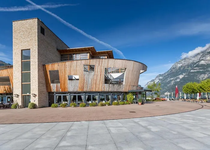 Holidays - Marina Walensee Aparthotel 4*